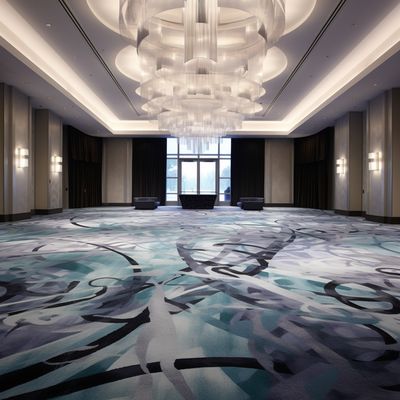 Hotel Lobby Corridor Carpet Roll in Silverstone Disegno stampato per hotel di lusso moderno