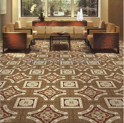 Colore personalizzato Wilton tessuto 4m Roll Floral Pattern Parete a Parete tappeto in 100% Nylon