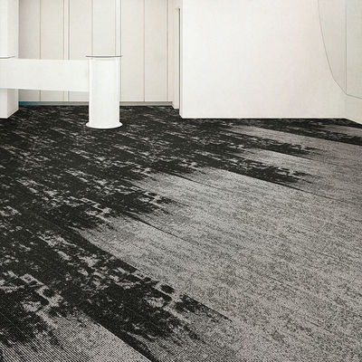 Abstract Pattern 100% Nylon 6 Pvc Carpet Tile per spazi commerciali in giallo