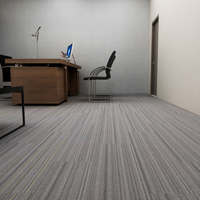 Puzzle personalizzato a prova di fuoco Piano a strisce Jacquard Design cuscinato PP Materiale tappeto piastrella