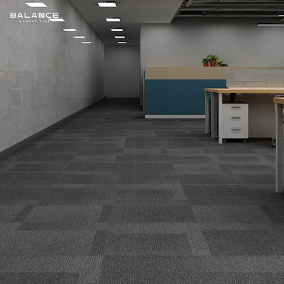 50x50 Piastrelle di tappeto per ufficio commerciale spesse in nylon con costruzione a pila a cicli multilivello