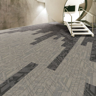 Commerciale Moderne Carpet Nylon Piastrelle Tufted Abstract cuscinato 50x50 PVC PP per Hotel