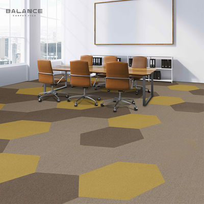 Decorativo Disegno Colorato Piastrelle di tappeto esagonale lavabili in nylon ignifugo
