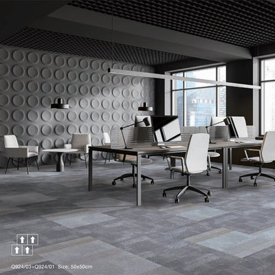 Pavimenti per uffici commerciali e alberghieri Lavabili Piastrelle di tappeto in nylon geometrico moderno con supporto in PE