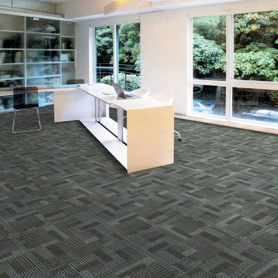 Piastrelle di tappeto in PVC a forma di anello quadrato per ufficio e casa 100% materiale in polipropilene