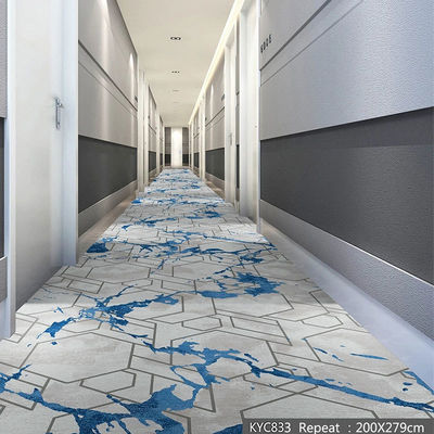 Tapis à rayures imprimé en nylon en 36 couleurs pour l'allée d'hôtel