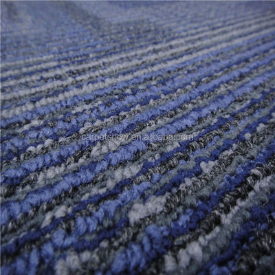 50x50cm Good Ware-Resistant Polypropylene Carpet Tile con supporto in PVC