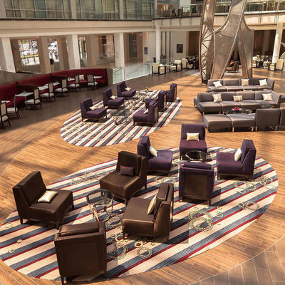 Tappeti di scala di hotel con 80% lana e 20% nylon, realizzati da Leading Carpet.