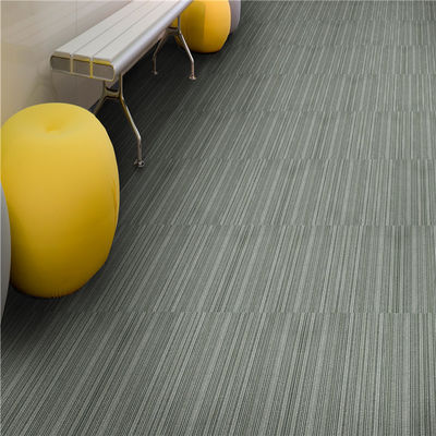 50x50cm PP Loop Pile Carpet Tile per ufficio Hotel Casa Pavimenti camera da letto in strisce