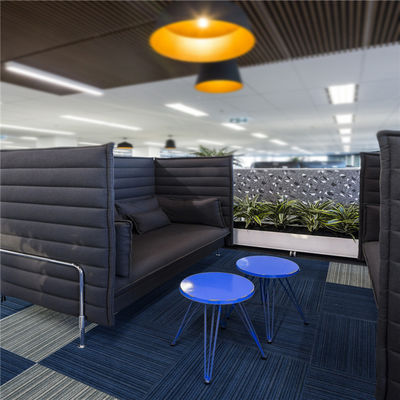 50x50cm PP Loop Pile Carpet Tile per ufficio Hotel Casa Pavimenti camera da letto in strisce