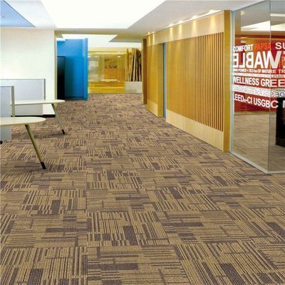 Decorazione del pavimento degli edifici commerciali tappeto 520g/mq Polipropilene Piastrelle quadrate