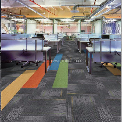 100*100 cm piastrelle modulari in nylon per ufficio con altezza di 4,5 mm per spazi commerciali
