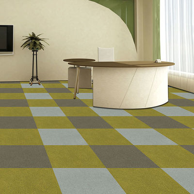 Quadrati Carpette di Nylon per ufficio ignifughe per pavimenti Carpette per ufficio commerciali