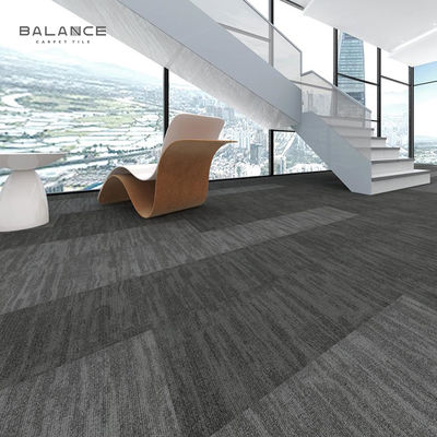 Piastrelle di tappeto modulare in nylon per pavimenti per uffici commerciali Spessore totale approssimativo 6,0 mm