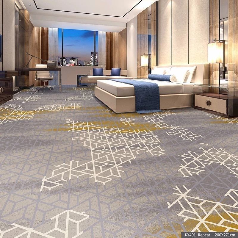 Tappeto tessuto a macchina con pila tagliata Costruzione nel corridoio della hall del lussuoso hotel 5 stelle