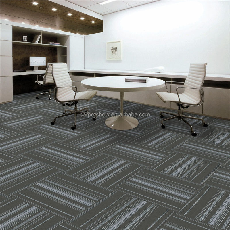 500mm*500mm PP Modular Carpet Tile PVC Backing Machine Made Carpet per camera da letto