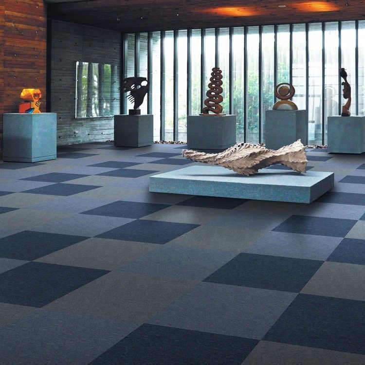 Piastrelle di tappeto in PVC con backcontec per pavimenti per uffici commerciali