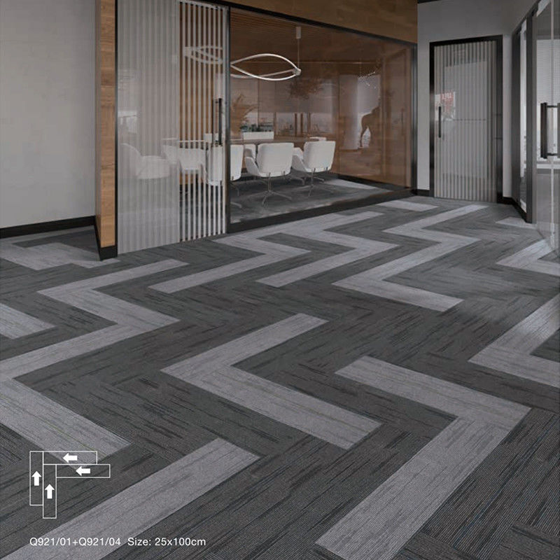 50x50cm Medium Pile Abstract Pattern Custom Carpet Tile per il design moderno dell'ufficio domestico